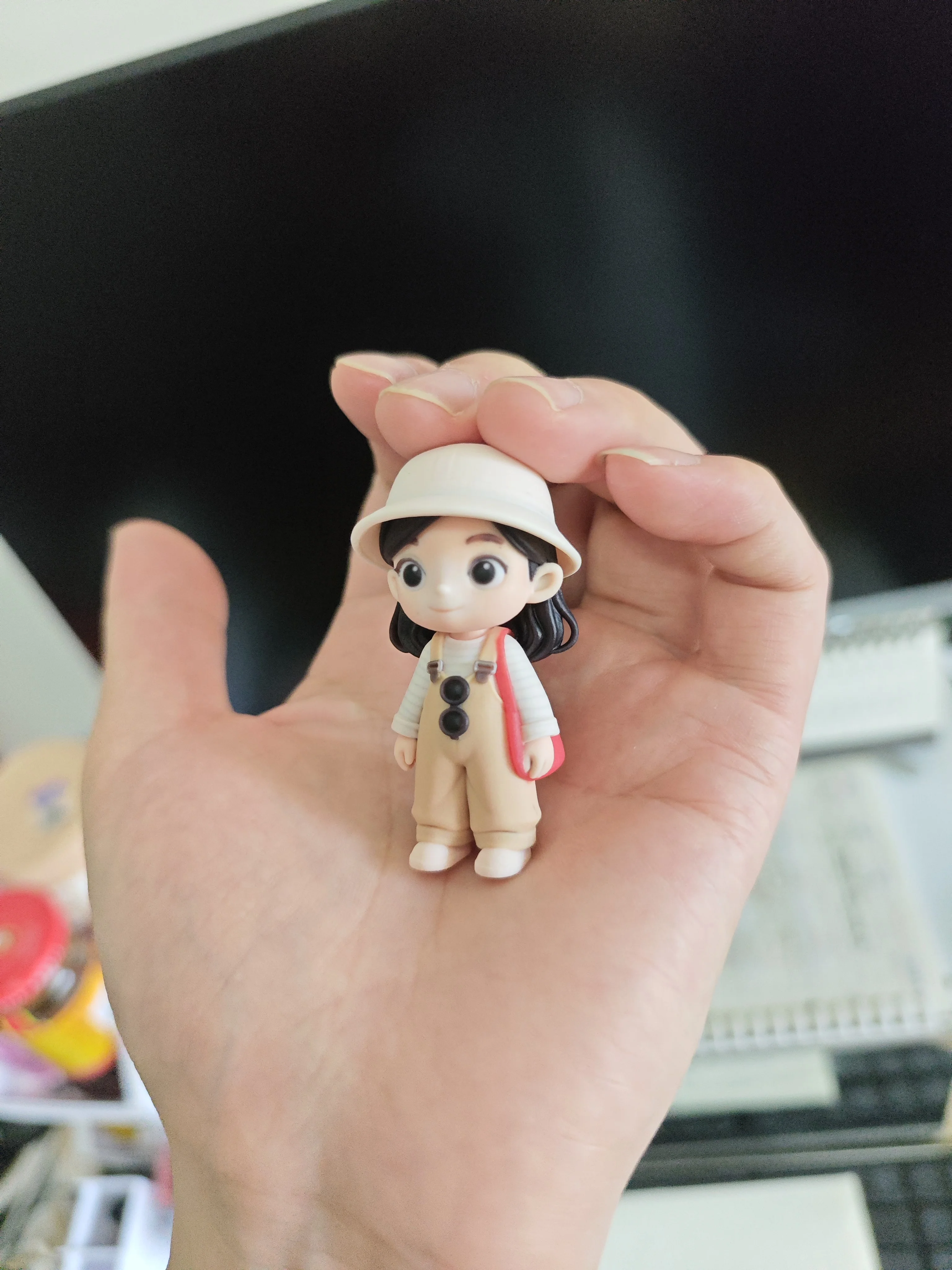 Photo 2 Figure photo review