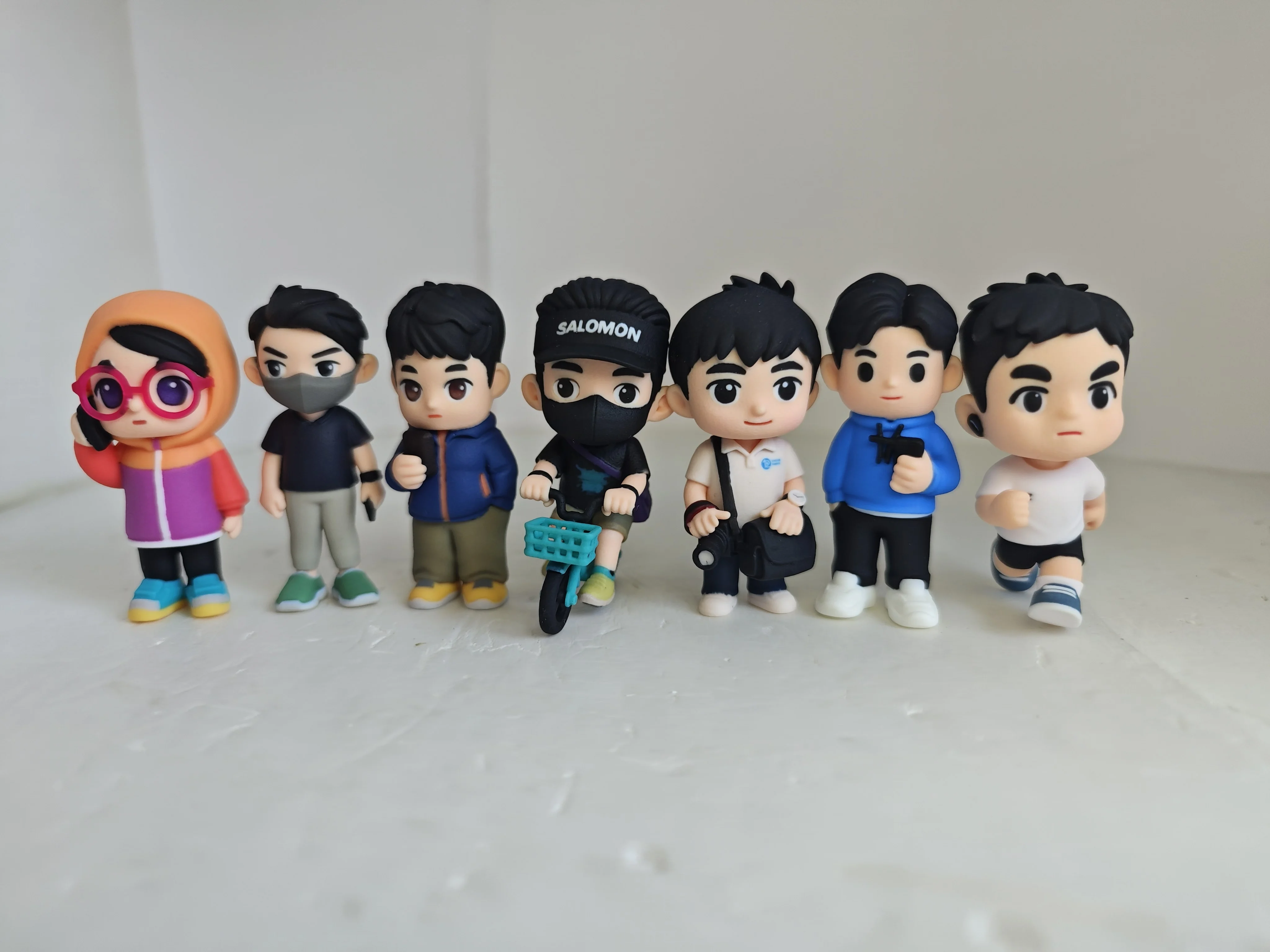 Photo 2 Figure photo review